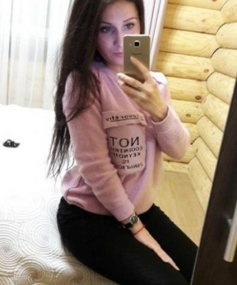 Инна, 25 лет, 1 размер груди